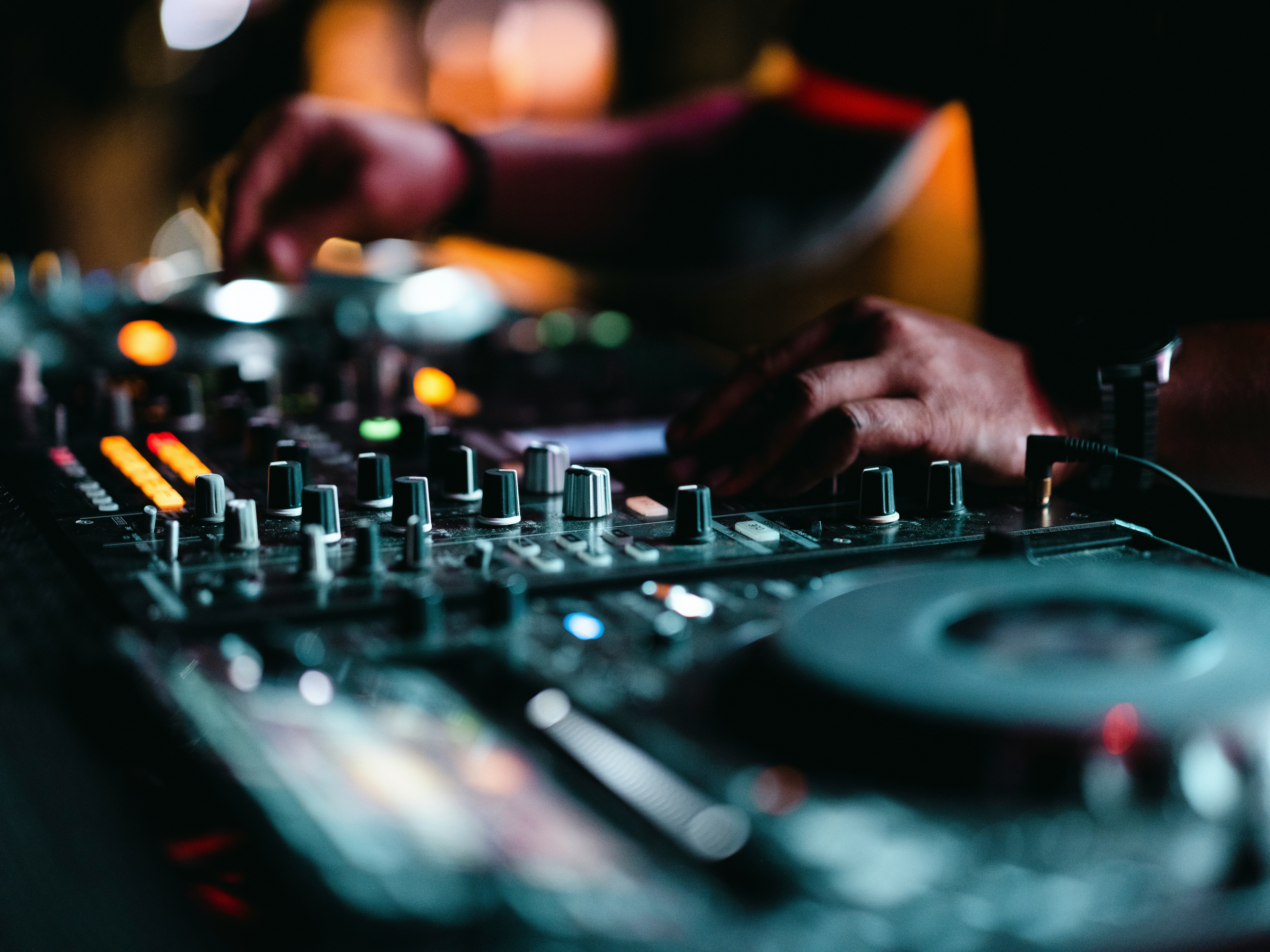 Professional DJ Hire Services